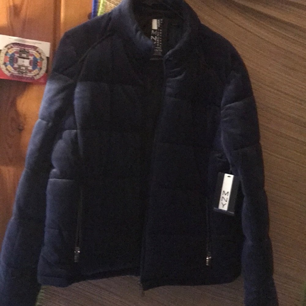 MARC/ New York/NORDSTROM/ navy lined soft puffer/crop style on tall person